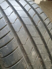 215/55 R18 95H - 5