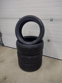 Pneumatiky Pirelli 255/40 R20 - 5