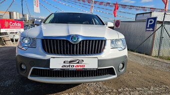 Škoda Superb Combi Scout 2.0 TDI 4x4 140k DSG - 5