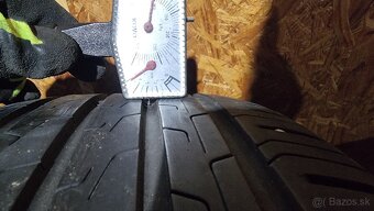 Contimental 225/60r17 H letné - 5