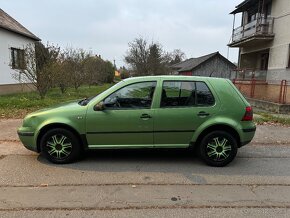 Volkswagen Golf 1.4  benzín - 5