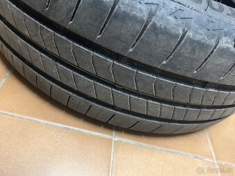 215/55 r18 bridgestone 2023 letne - 5