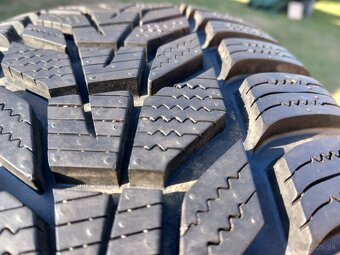 215/65 r17 zimne pneumatiky - 5