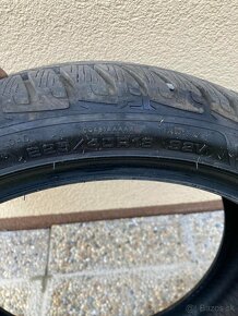 GOOD YEAR ultragrip 225/40 r18 - 5