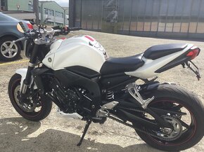 Yamaha FZ1 - 5