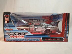 Maisto 1965 Ford Mustang GT 1:24 - 5