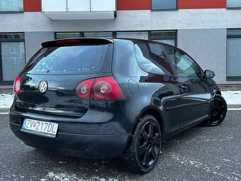 Volkswagen Golf 5 2.0TDi - 5