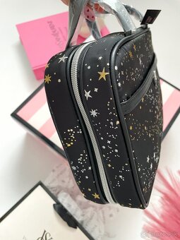 Victoria’s Secret travel beauty bag - 5