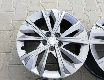 5x108 r17 peugeot - 5