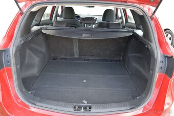 Hyundai i30 CW 1.6 SR. voz - 5