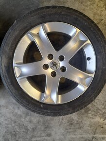 Predam original kolesa peugeot s gumami na leto 215/55 r17 - 5