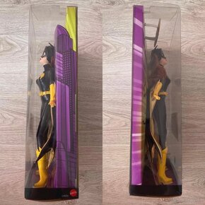 DC Collection BatGirl - 2008 Mattel - 5