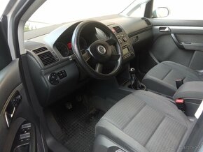 Volkswagen Touran 1.9 TDI 77kw.            7.mieste - 5