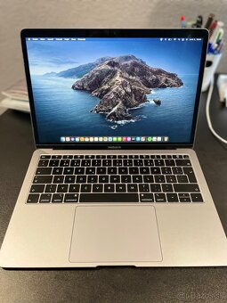 MacBook Air (Retina, 13-palcový, 2018) - 5