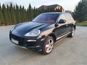 Porsche Cayenne Turbo EXCLUSIVE EDITION - 5