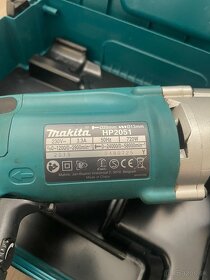 Predám priklepovú vŕtačku Makita HP2051 - 5