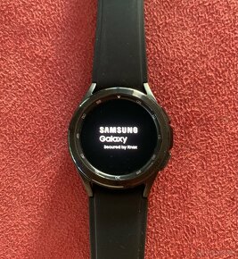 Samsung galaxy smart watch 4 - 5