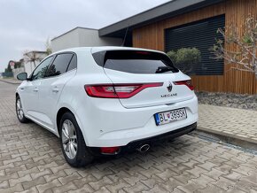 Renault Megane - 5