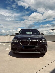 BMW X1 XDrive 18d Advantage A/T - 5