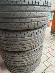 Pneu Hankook 225/45 r19 - 5