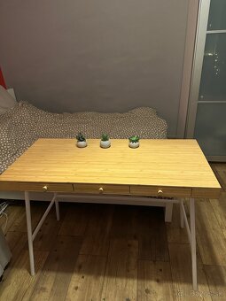 Pisaci stolík IKEA bambusový - 5