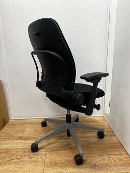 Steelcase Leap V2 Grey - 5