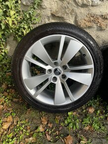 5x112 r18 235/45r18 skoda zenith - 5