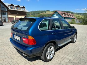 BMW X5 4.4i A/T - 5