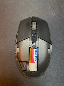 Logitech g305 - 5