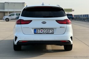 Kia Ceed kombi 1.6 CRDi MHEV Gold+ Automat 2021 - 5