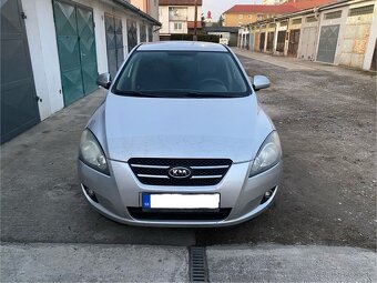 Kia Ceed 1,6 CRDI 16V 85KW Rok výroby 2008 - 5