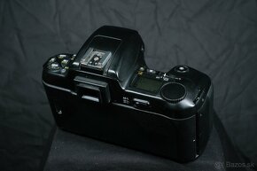 Nikon F-601 - 5