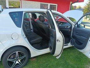 Renault Scenic 2,0 dci Automatic - 5