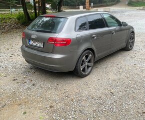 Audi A3 (8P1) 1.6tdi facelift - 5