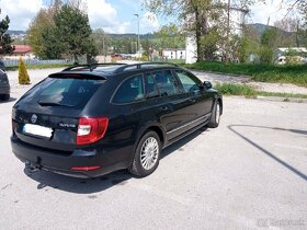 Škoda Superb Combi 
 2015
 - 5