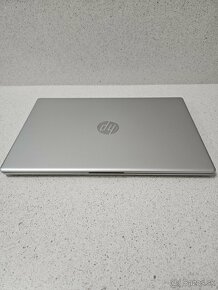 HP Laptop 15 Ryzen 5 7520U / 16GB RAM / 512GB SSD - 5