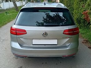 Volkswagen Passat Variant 2.0 BiTDI 240k R-Line Highline 4X4 - 5