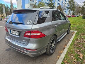 Predám Mercedes ML 350 BLUETEC - 5