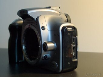 Canon EOS 300D - 5