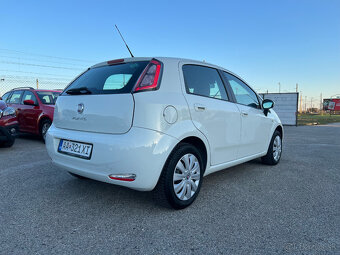 Fiat Punto 1,4 benzín + LPG, 57kW, MT/5, rok:08.2012. - 5