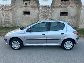 Peugeot 206 – 1,4 - 5