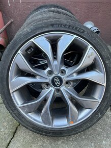 Originál Alu disky Hyundai i30 fastback R18 - 5