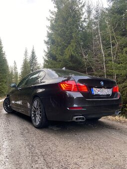 BMW 550i xDrive - 5