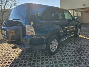 Predám Mitsubishi Pajero 3.2DID 118kw - 5