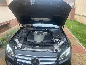 Mercedes E350d 4Matic - 5