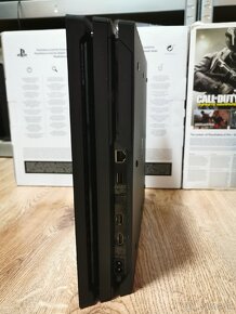 PS4 PRO 1TB - 5