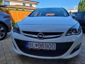 Predám Opel Astra J kombi 1,6 CDTi, 4/2017 - 5