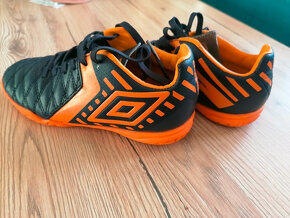 Halovky UMBRO - 5