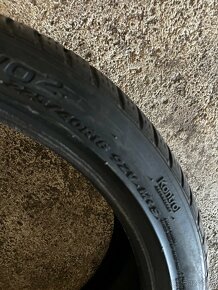 225/40 R18 zimne Hankook 2 kusy - 5