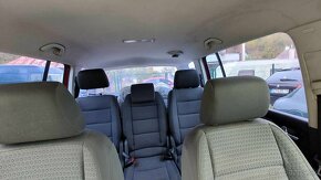 Volkswagen Touran 1,9TDI 74kw - 5